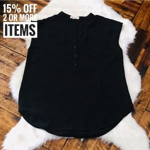 Black short sleeve blouse With Chest Pocket